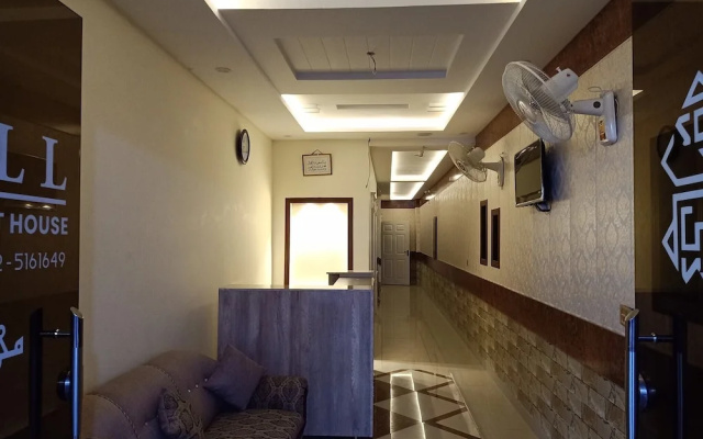 The Mall Luxury Guest House