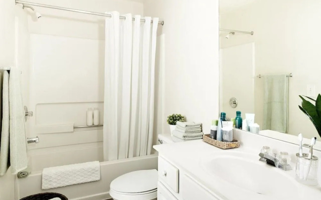 InTown Suites Extended Stay Cincinnati OH - Fairfield