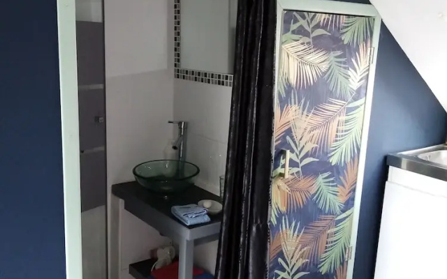 Petit Studio Mansarde 2 Personnes