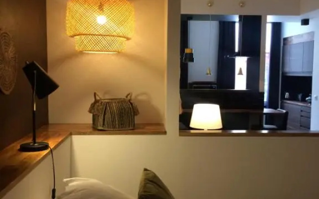 La Suite 48