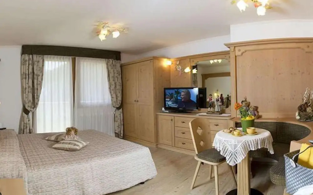 Lupo Bianco Wellness & Walking Hotel