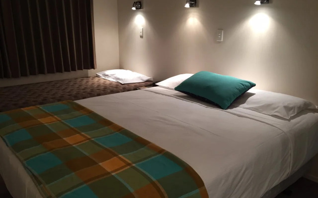 Aquarius Motel