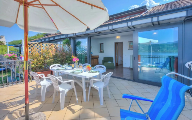 Red House Terrace Private Beach
