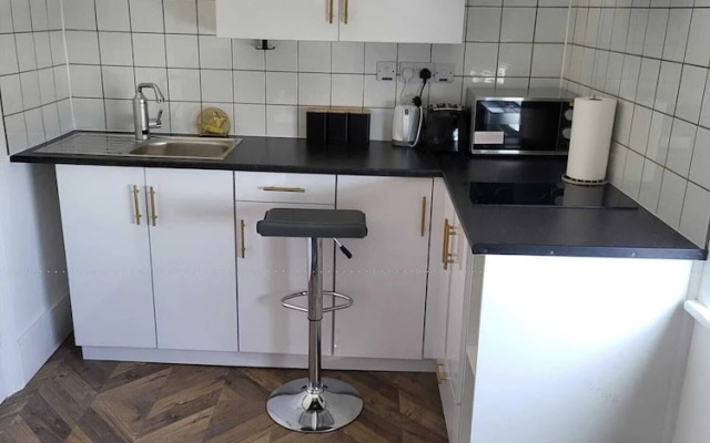 Lovely Double Room in a Flat
