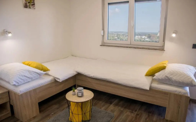 Apartmani Petra, Tea i Joža