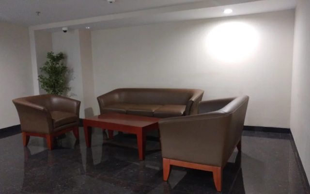 Restful And Functional Studio Apartment At Springlake Summarecon Bekasi
