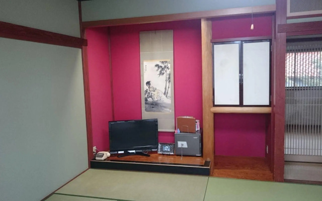 Minshuku Ikemori