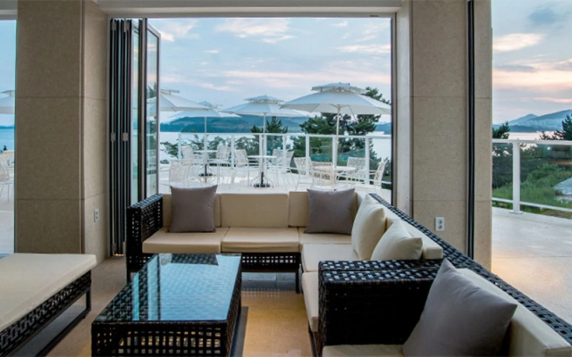 La Terrace Resort