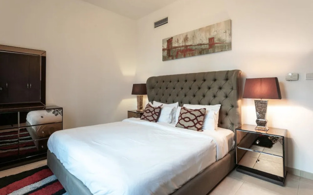 One Perfect Stay - Residence 1