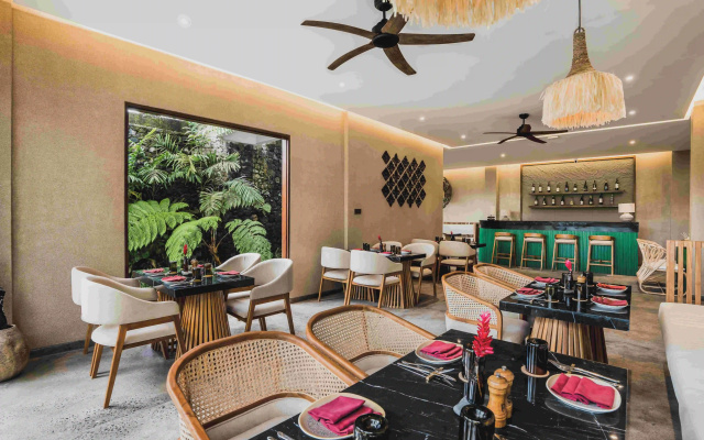 Курортный отель Maar Resort & Spa Ubud by Ini Vie Hospitality