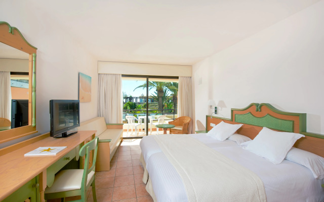 Iberostar Waves Playa Gaviotas -All Inclusive