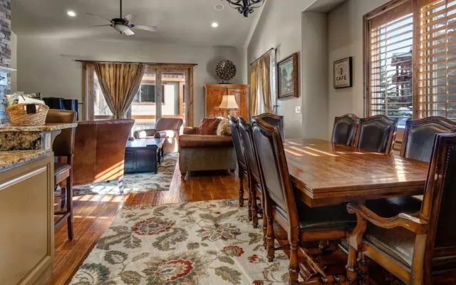 Stillwater Shores 1273 5 Bedroom Townhouse by RedAwning