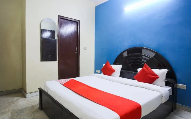 Silver Villa by OYO Rooms