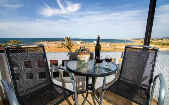 Irilena Apartments Gournes by Checkin