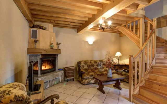 Gîte Saint-Just-en-Bas, 4 pièces, 6 personnes - FR-1-496-19