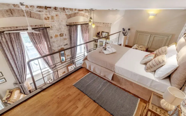 Mouragia Loft - Waterfront Old Corfu Town
