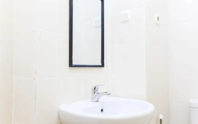 Comfortable And Cozy Studio At Medina Apartment