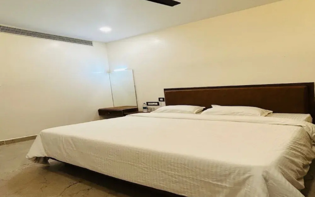 Grand Sri Krishna Residency