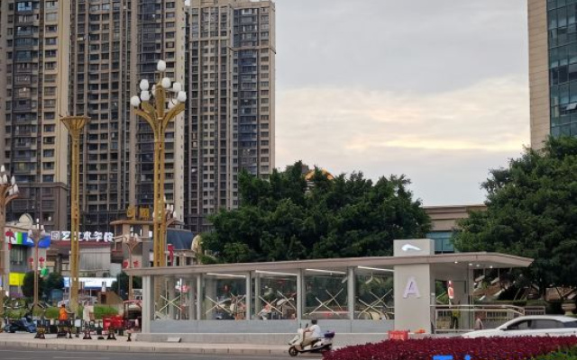 Nanxi Self-checkin Homestay (Ziyang Wanda Plaza)