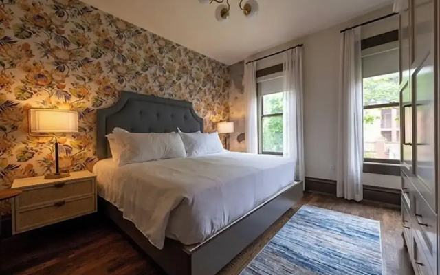 Hotel Pontotoc