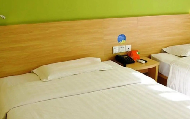 Dalian Yuanye Hotel