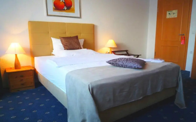 Hotel Abalone