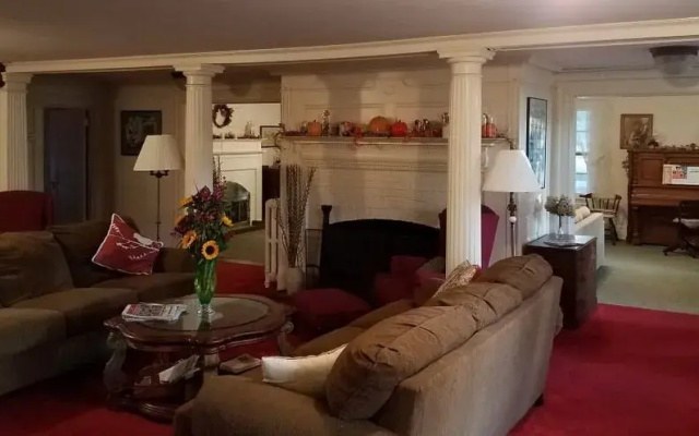 Windflower Inn