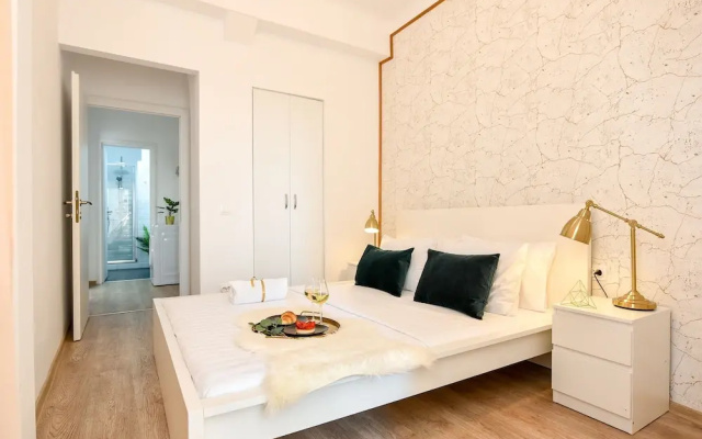 Homey - Strada Armeneasca 10