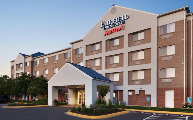 Отель Fairfield Inn And Suites By Marriott Mall Of America Блумингтон вид на фасад