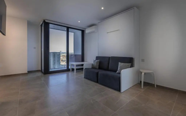Great Studio With View-hosted by Sweetstay