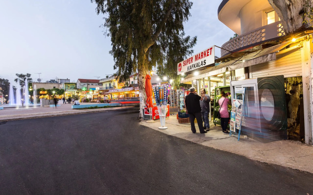Georgioupolis Plaza Suites