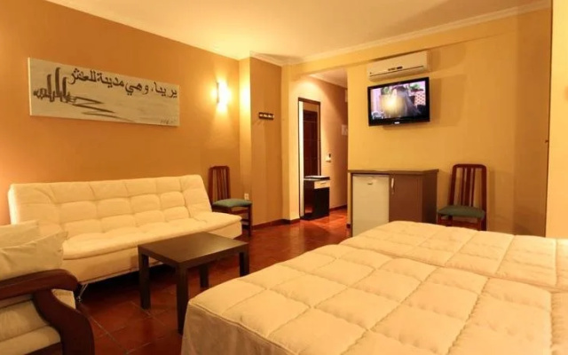 Hostal Zurbaran