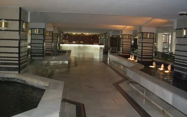 Apartamentos Benal Beach - Geinsa