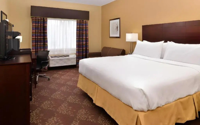 Comfort Inn & Suites Sharonville - Cincinnati North