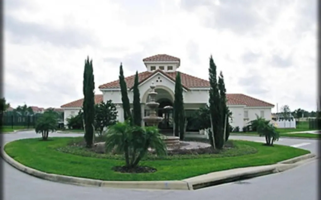 Tuscan Pines Villa
