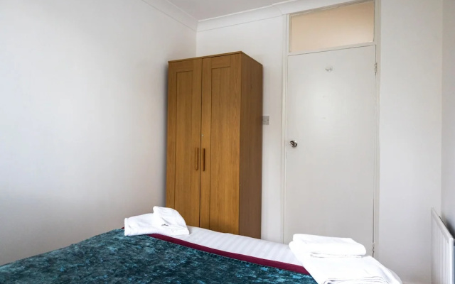 Regent's Park, Sleeps 8, Pet Friendly & Garden