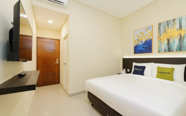 Urbanview Hotel Vineyard Inn
