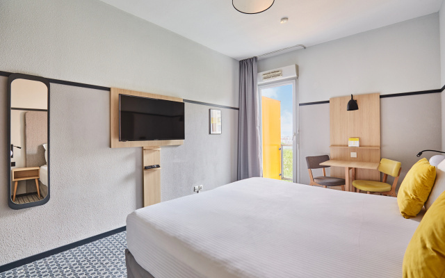 Appart'hôtel Odalys City - Bioparc Lyon Est