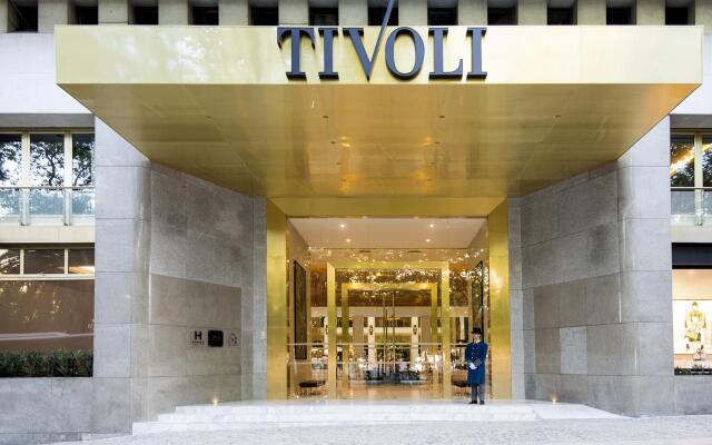Отель Tivoli Lisboa Hotel Португалия, Лиссабон - 1 отзыв об отеле, цены и фото номеров - забронировать отель Tivoli Lisboa Hotel онлайн вид на фасад