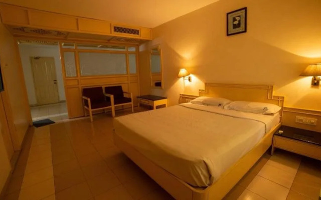 Hotel EMS Mayura