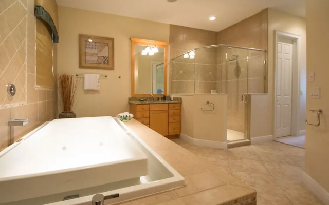 5BR Reunion Pool Home 7388 by OVRH