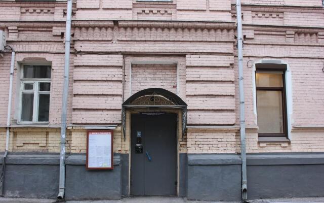 Гостиница Хостел Houseton в Москве 13 отзывов об отеле, цены и фото номеров - забронировать гостиницу Хостел Houseton онлайн Москва вид на фасад