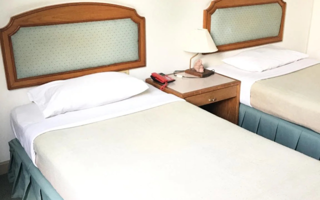 Phuphaya Hotel