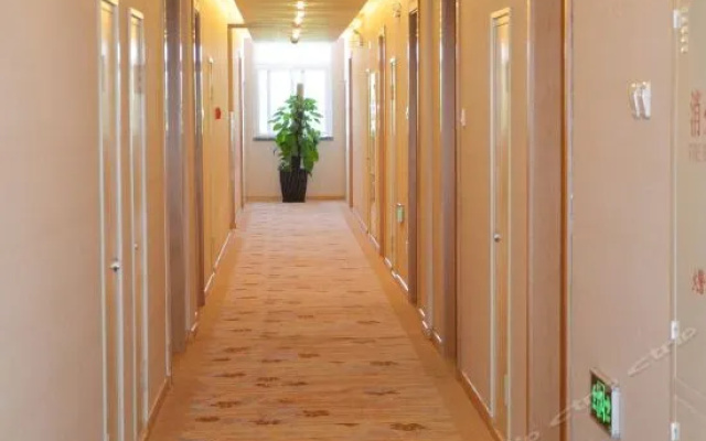 Teenage Dream Hotel