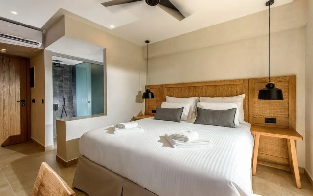 AneSea Hotel