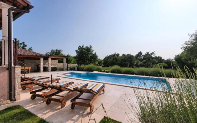 Villa Stokovci