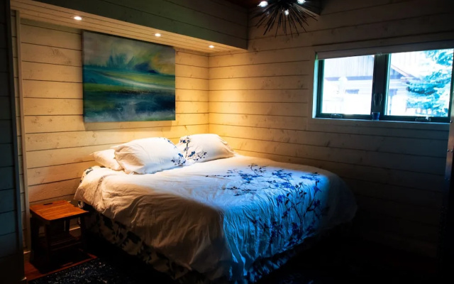 Grand Lodging Company