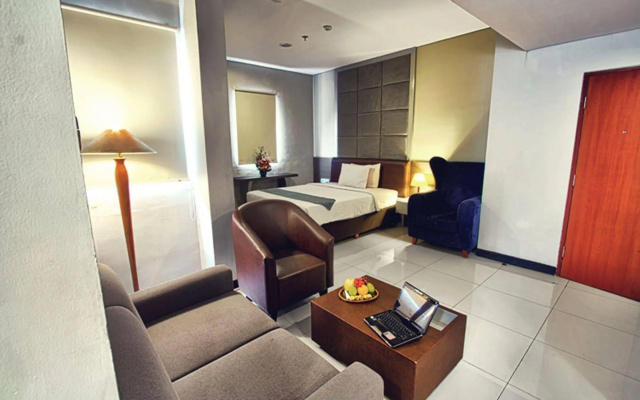 Griyadi Blue Pacific Hotel