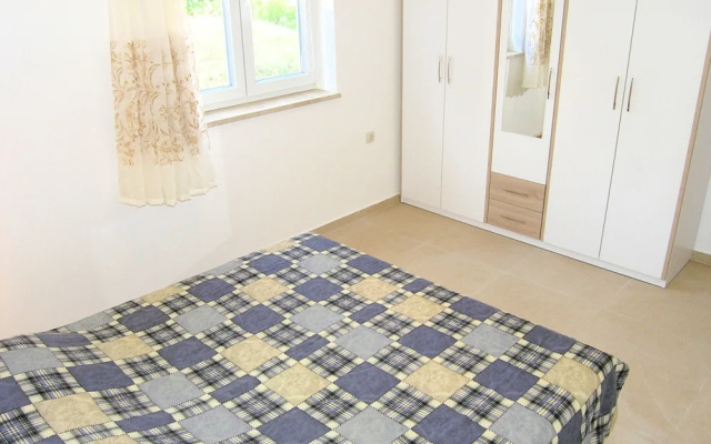 Apartment Goran