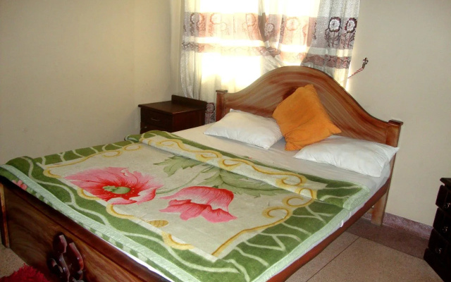 Paramount Hotel